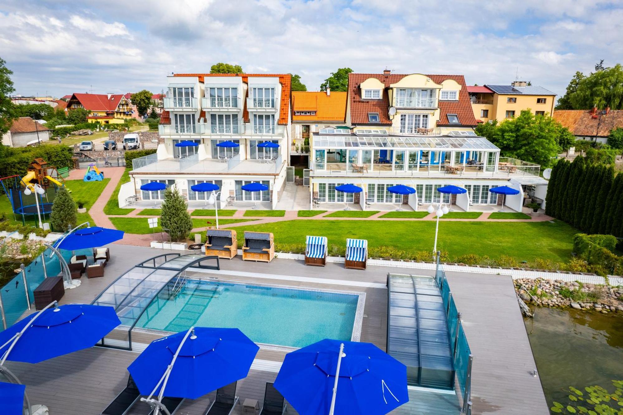 Villa Le Lux Міколайкі Екстер'єр фото